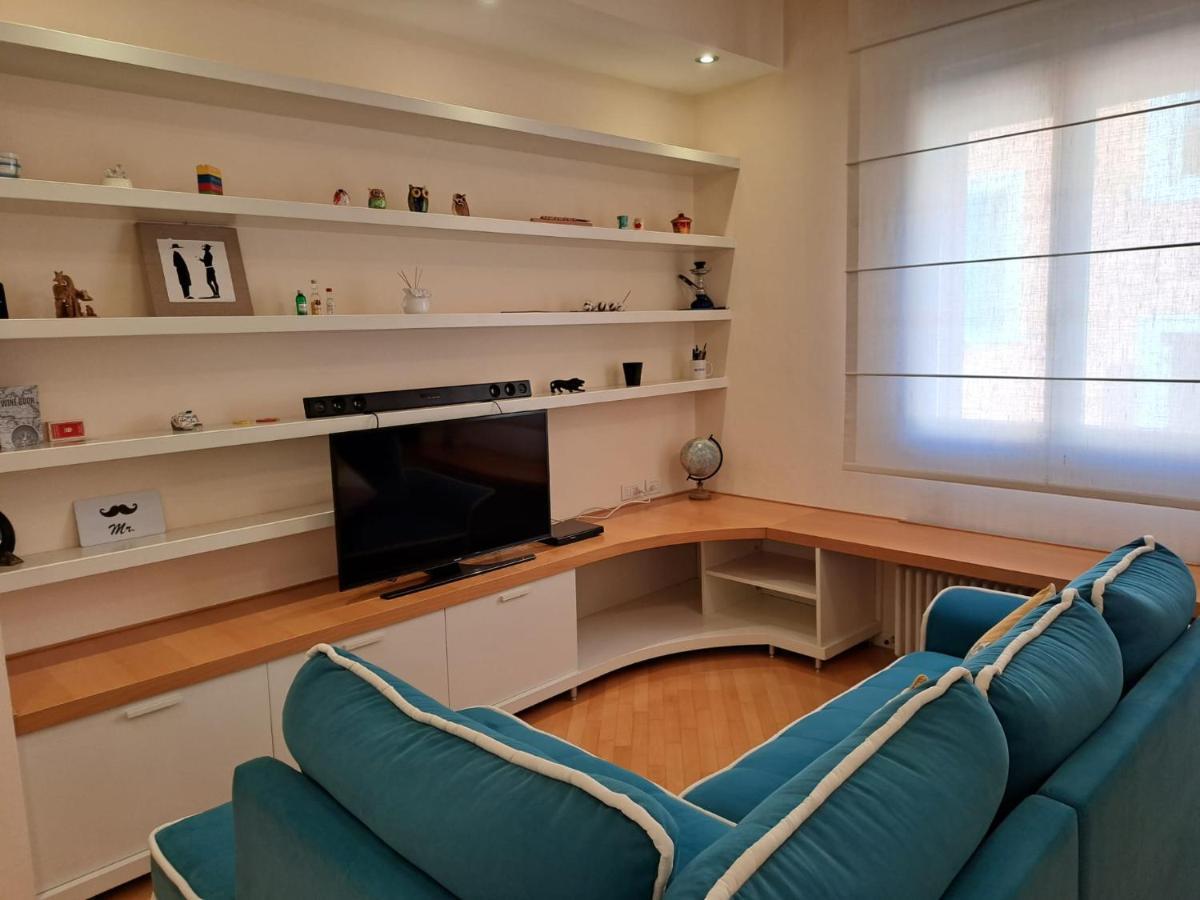 Bolognamania Apartments-Roger Екстериор снимка