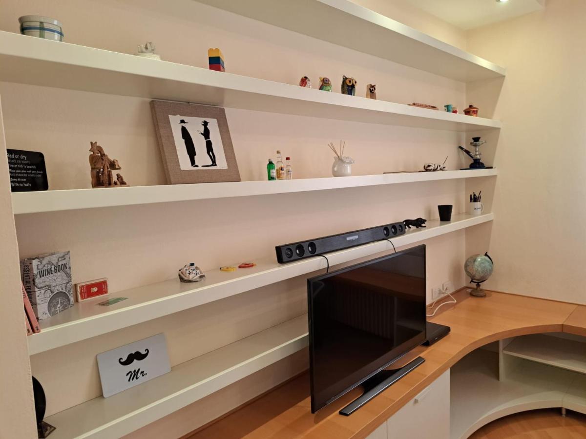 Bolognamania Apartments-Roger Екстериор снимка
